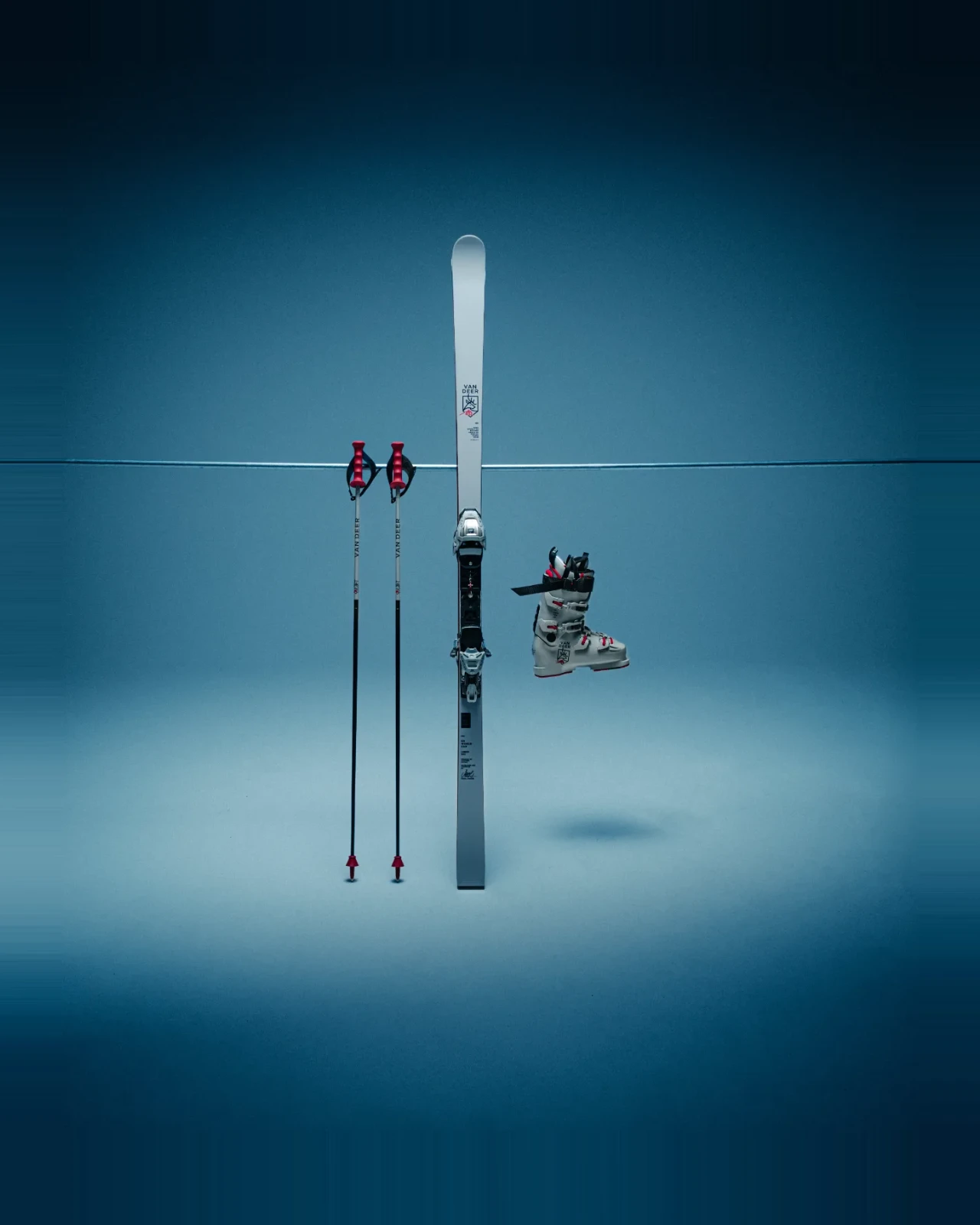 VAN DEER GS World Cup race set with skis, poles and boot