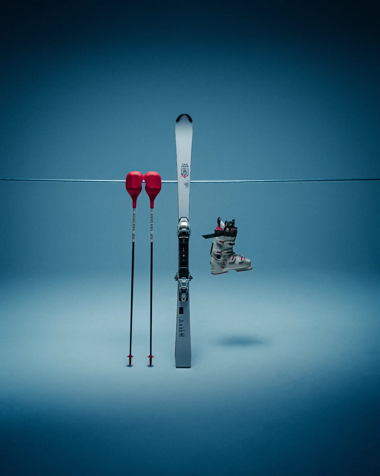 VAN DEER SL World Cup race set with skis, poles and boot